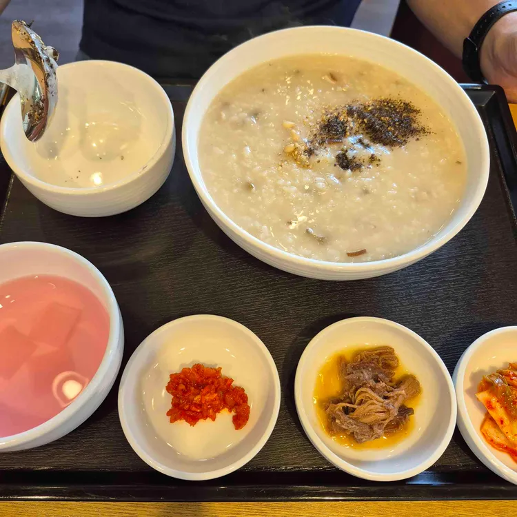본죽&비빔밥cafe 대표 사진