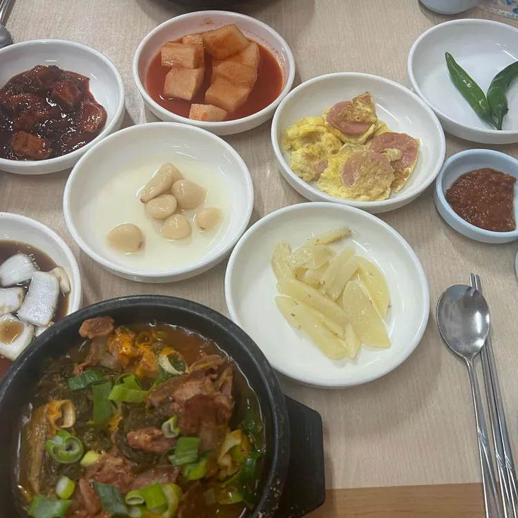 한양뚝배기감자탕 사진 2
