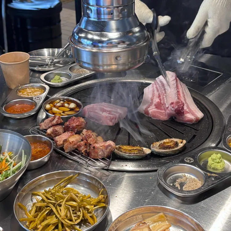 뒷골목돗갈비 대표 사진