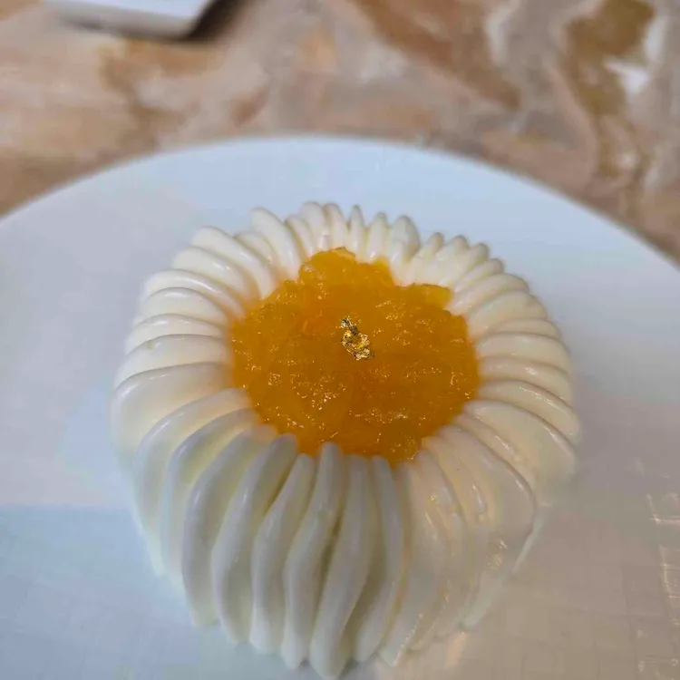 트웰브 대표 사진