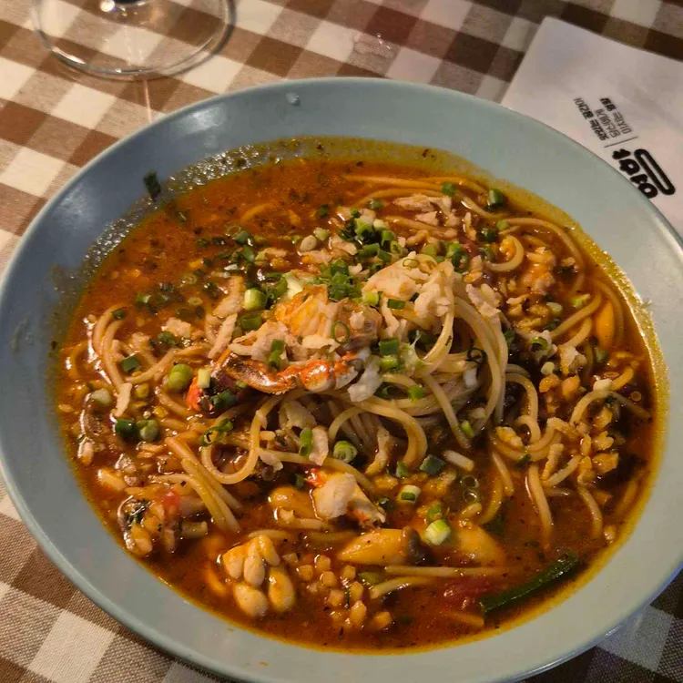 영향 대표 사진