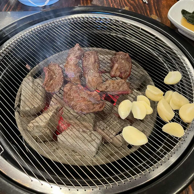 고기는 한우다 대표 사진