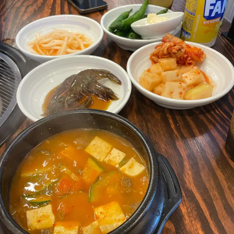 고기는 한우다 대표 사진