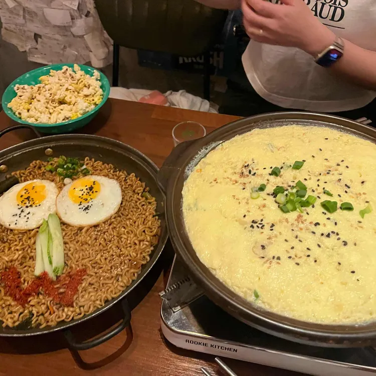 잔잔 대표 사진