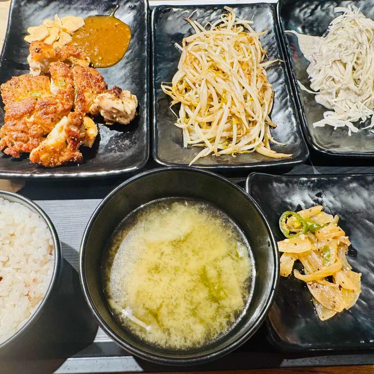 카렌 사진