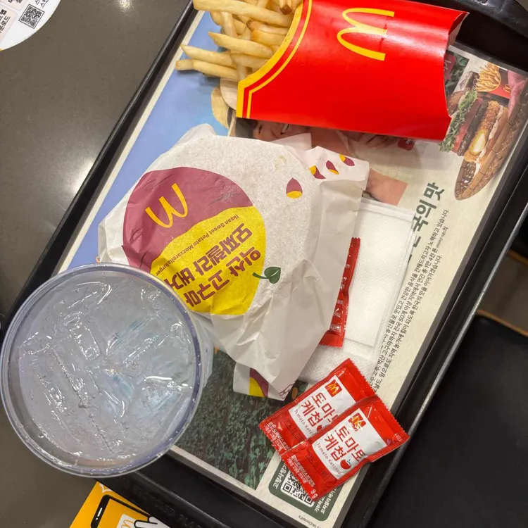맥도날드 대표 사진