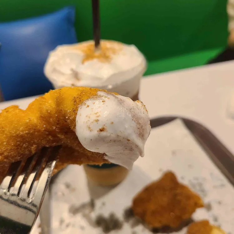 꽈배기진 대표 사진
