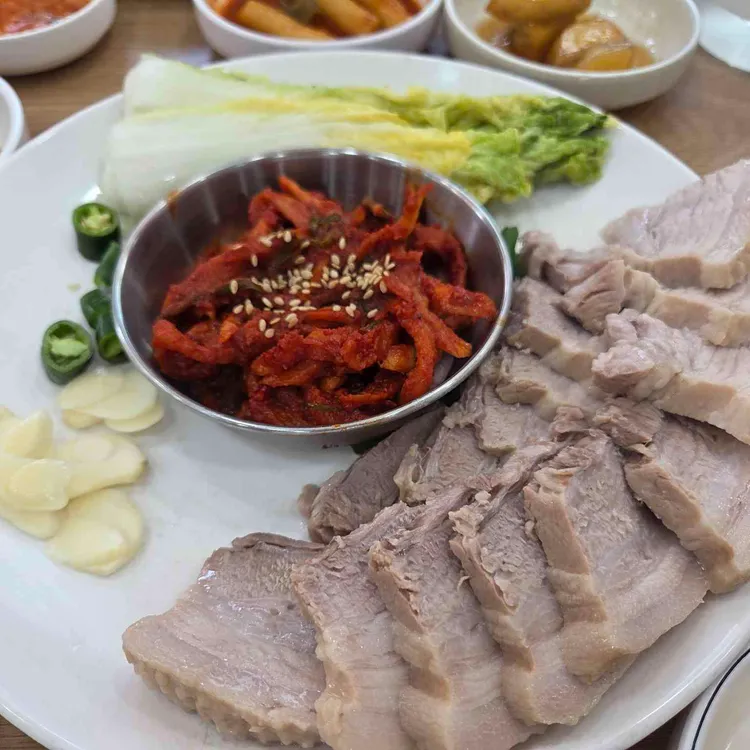 만복원조보쌈칼국수 대표 사진