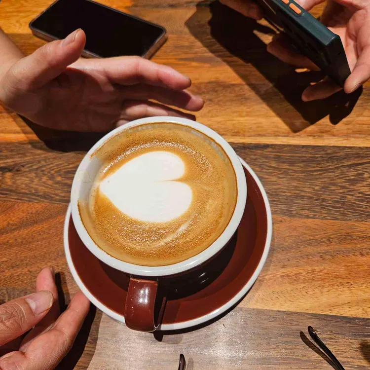 cafe106 대표 사진