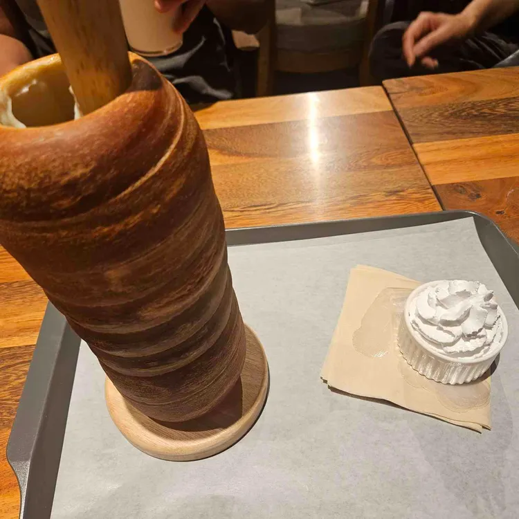 cafe106 대표 사진