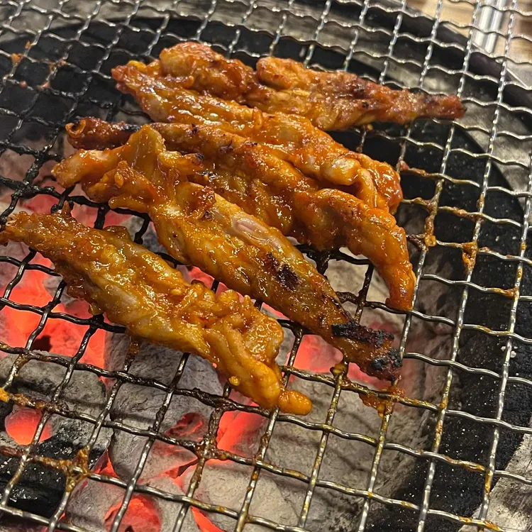 신산홍 사진 1