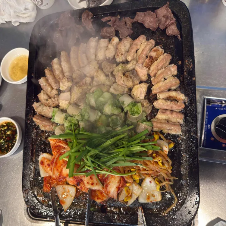 구들짱황소곱창 대표 사진