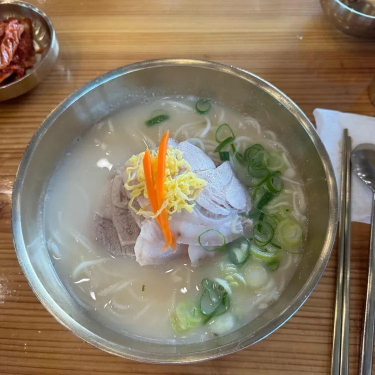 먹돌 대표 사진