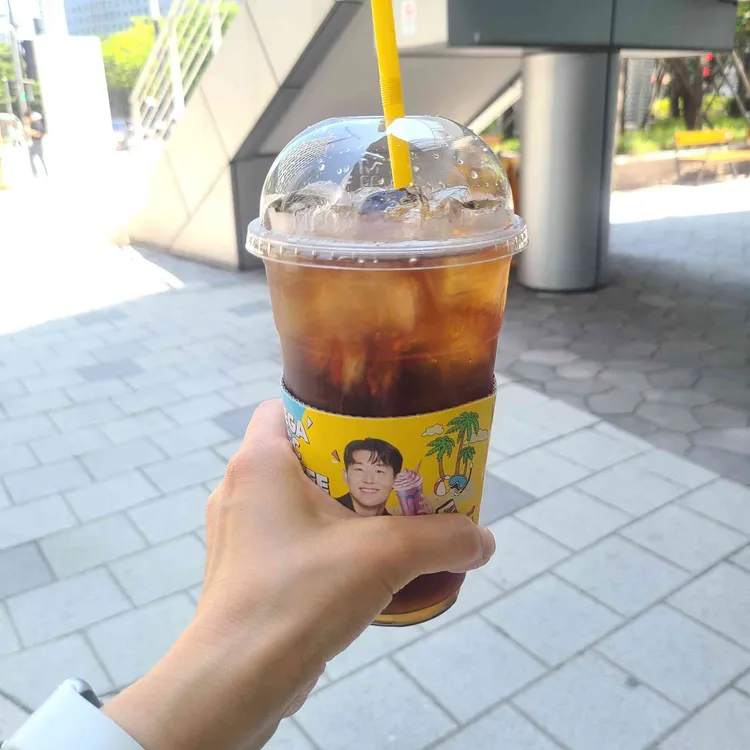메가커피 대표 사진