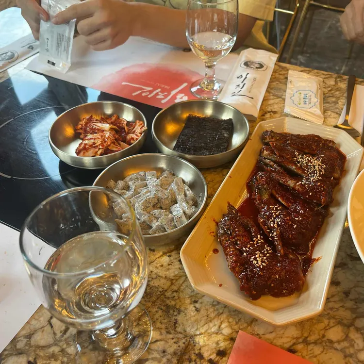 미지인 대표 사진