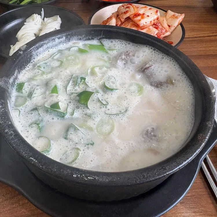 백미담 대표 사진