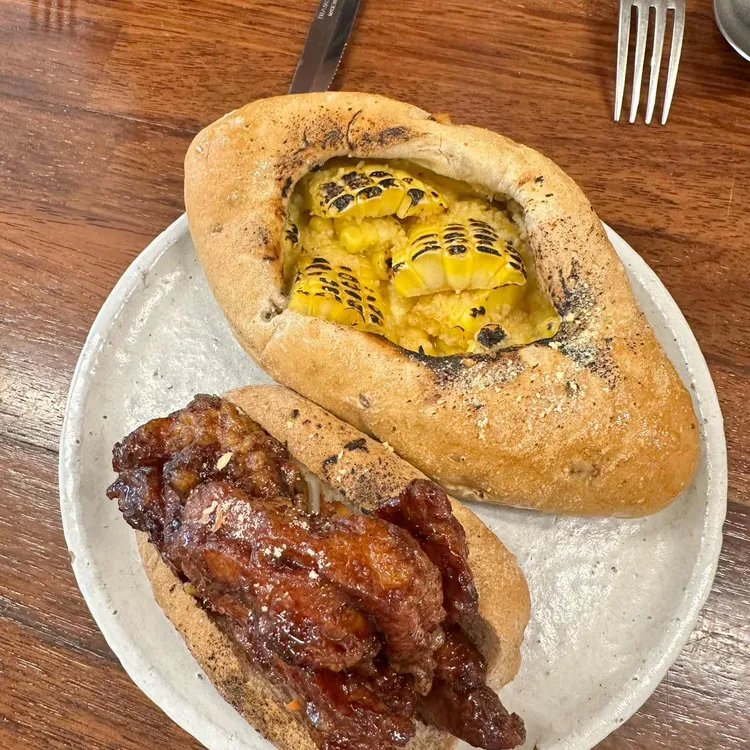 밀스 대표 사진