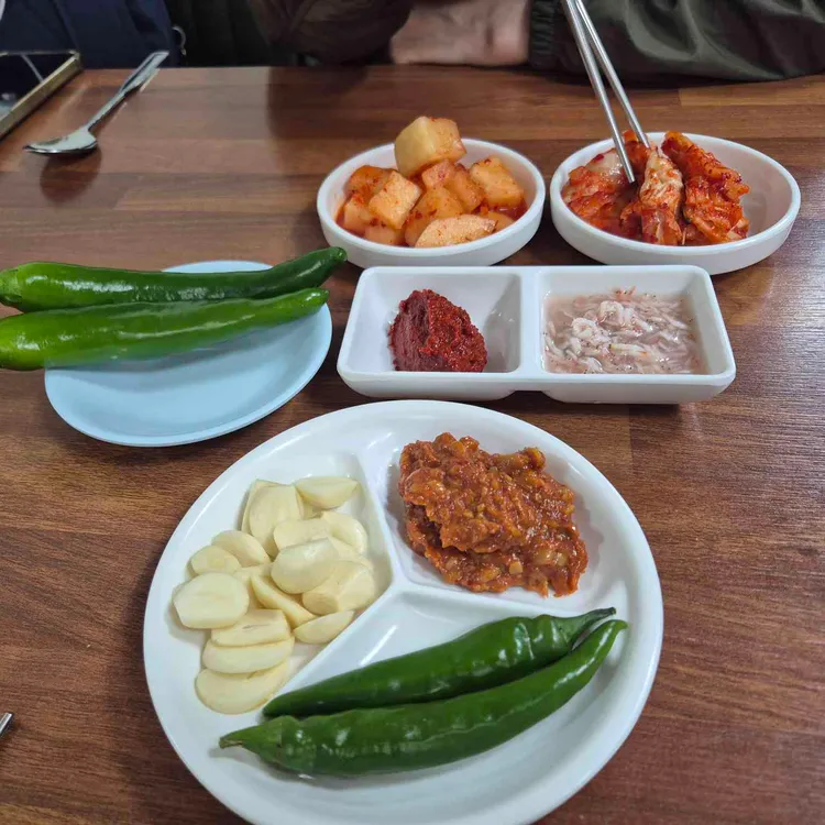화원순대국밥 사진 2