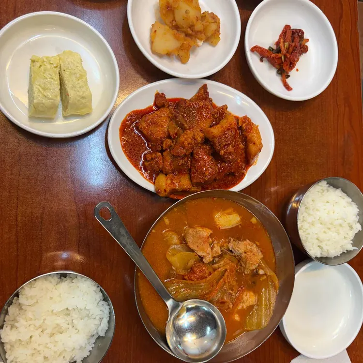 굴다리식당 사진 2