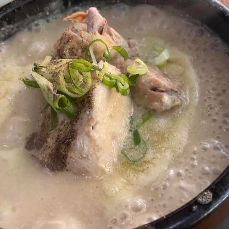 장수토종삼계탕 대표 사진
