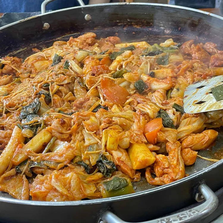 춘천호반닭갈비 대표 사진