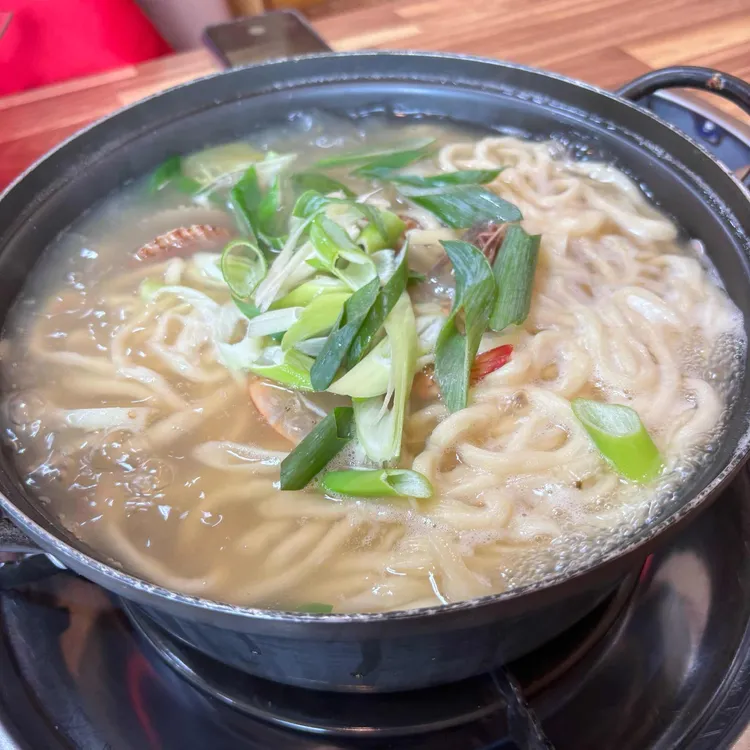 홍두깨해물칼국수 대표 사진