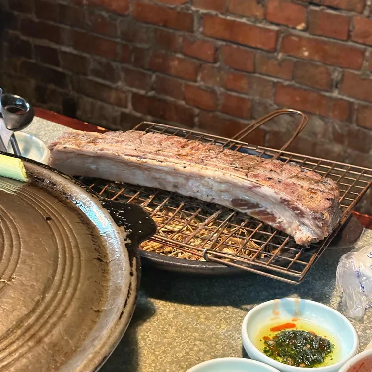 몽탄 사진
