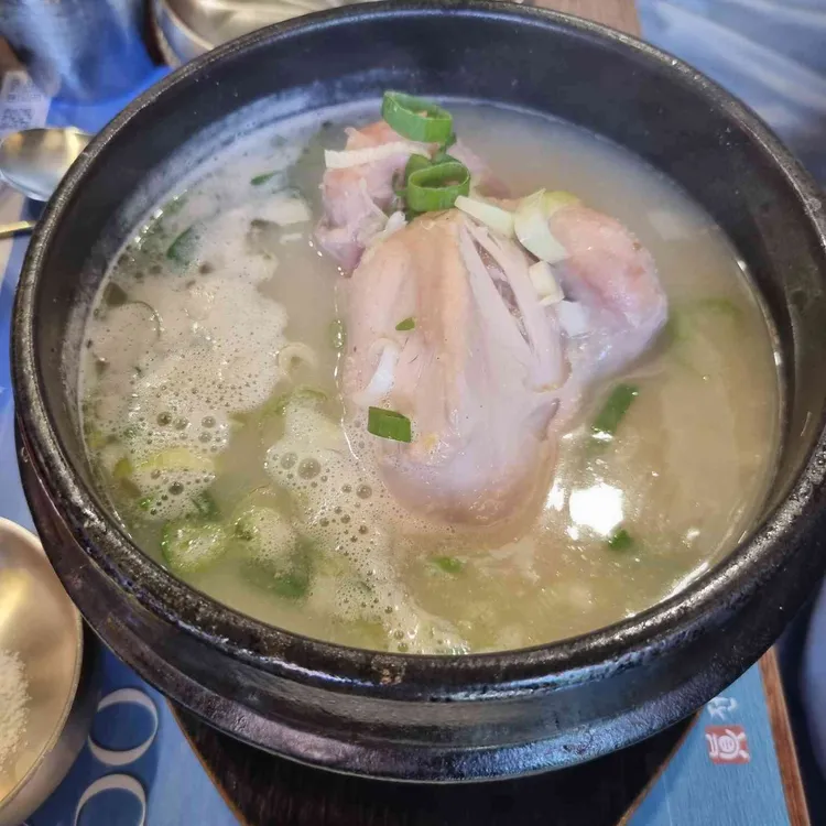 진전복삼계탕 대표 사진