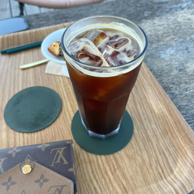 알마레 대표 사진
