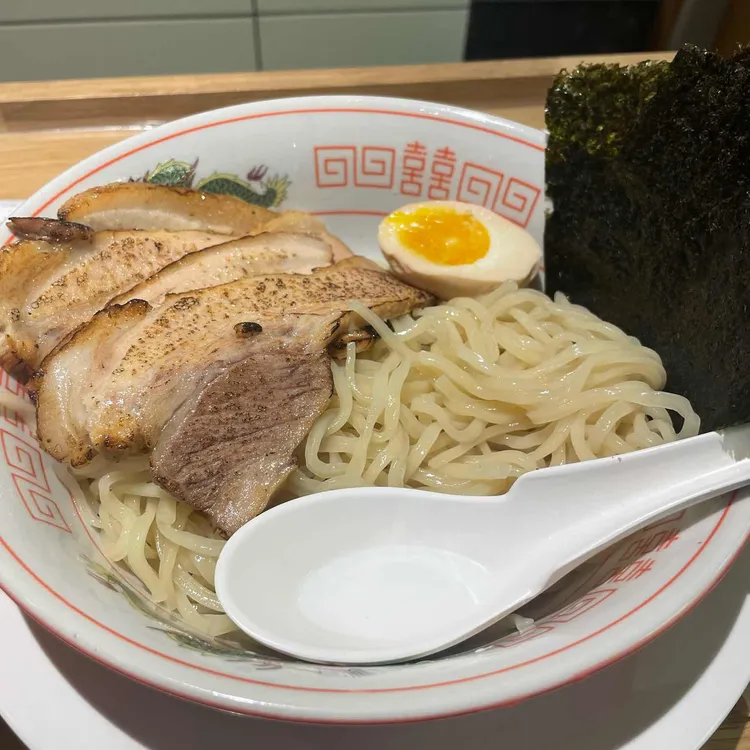 멘노아지 사진