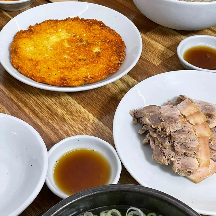 진영면옥 대표 사진
