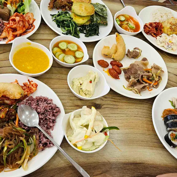 신라한정식부페 사진 2