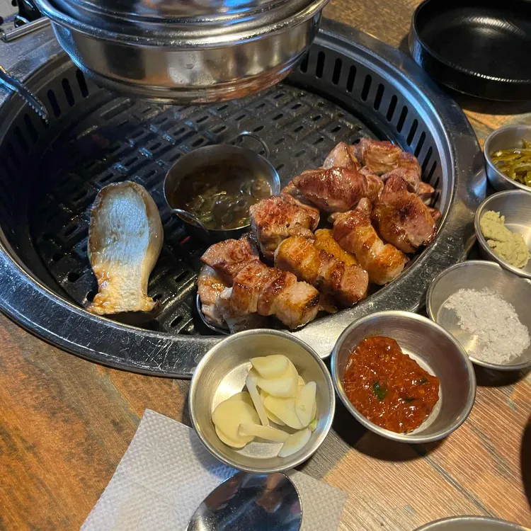육정가 대표 사진