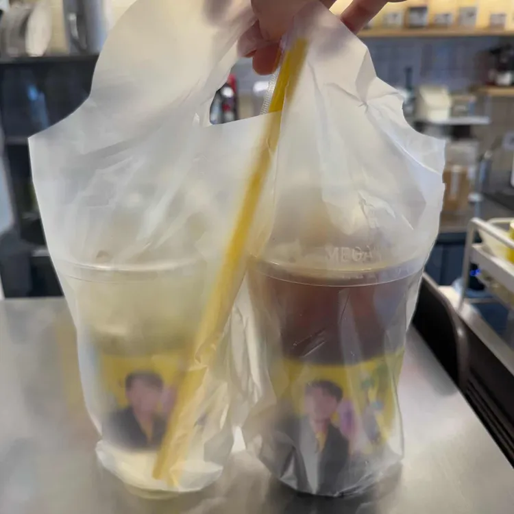 메가커피 대표 사진