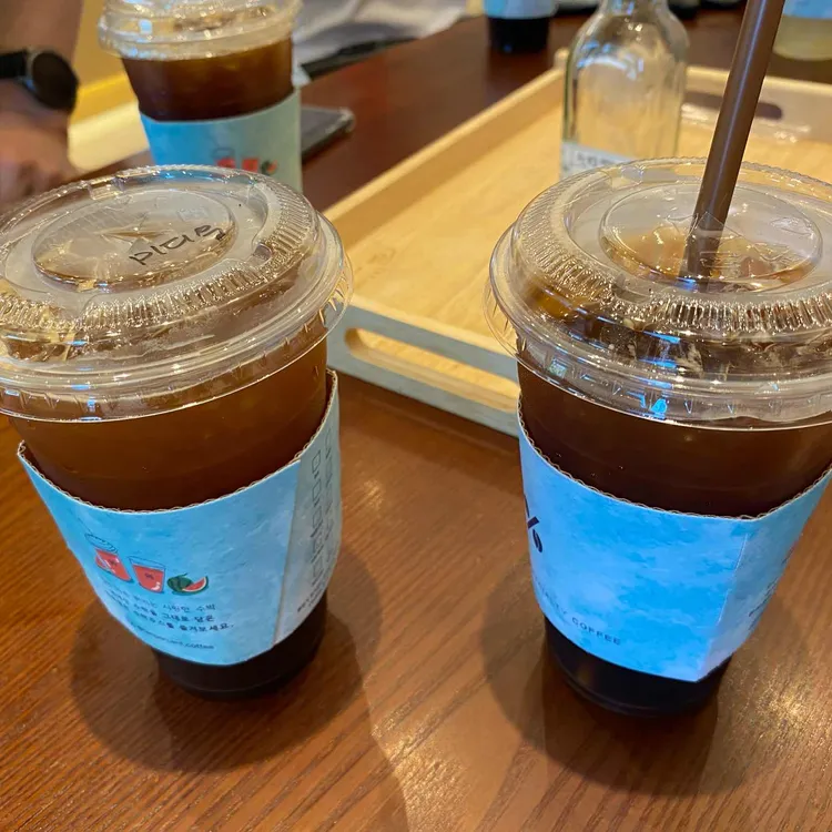 텐퍼센트커피 대표 사진