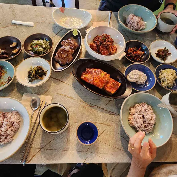 감성식탁 사진 2