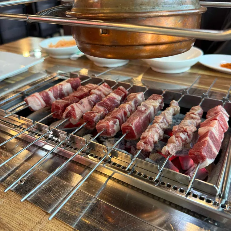산내마을 양꼬치&칭따오 대표 사진