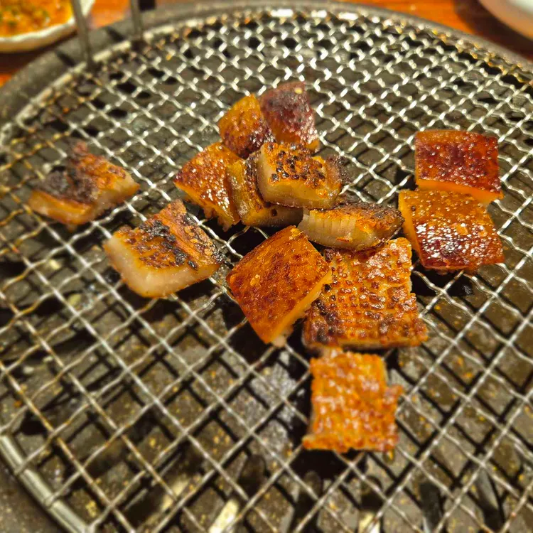 초필살돼지구이 사진 2