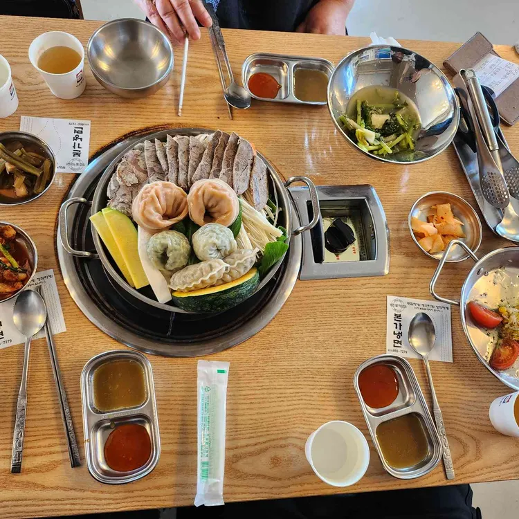 본가냉면 대표 사진