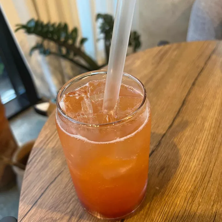 W coffee company 대표 사진