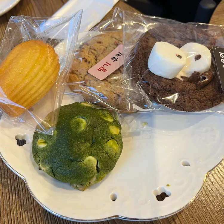 W coffee company 대표 사진