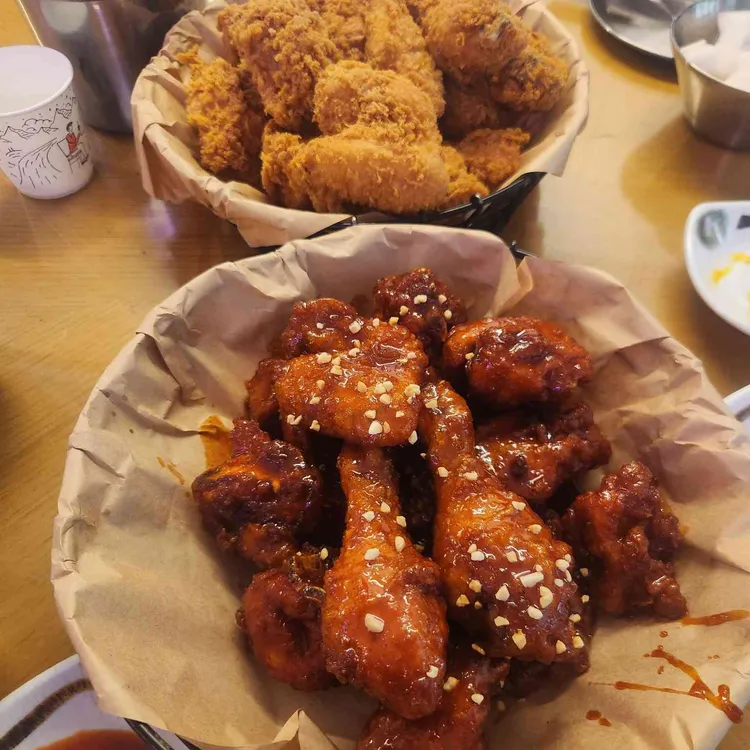 BBQ치킨 대표 사진