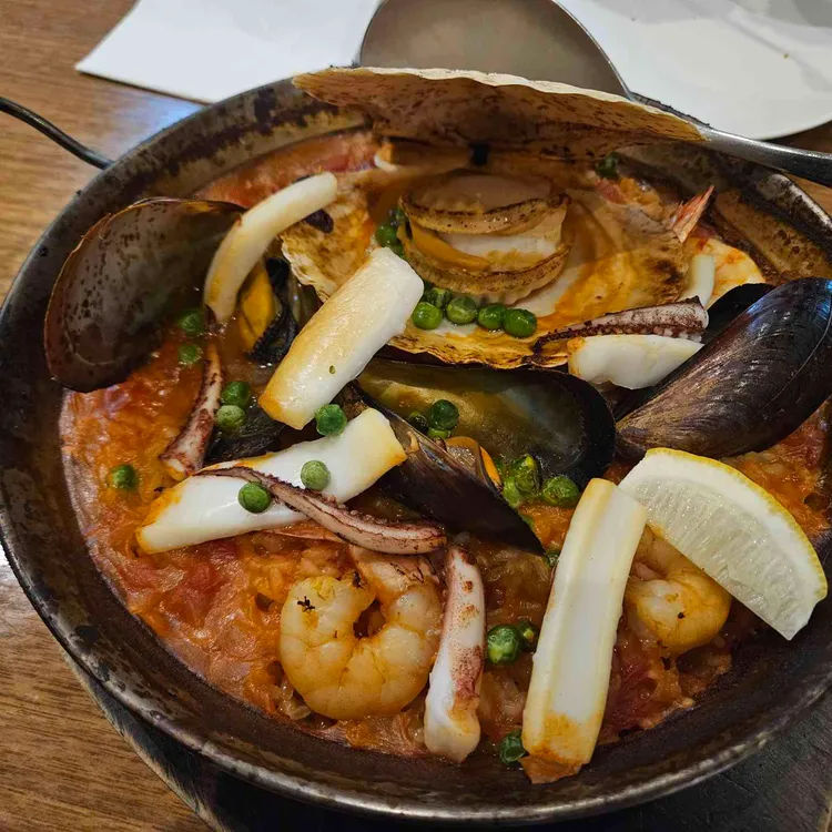 엘 꾸비또 대표 사진