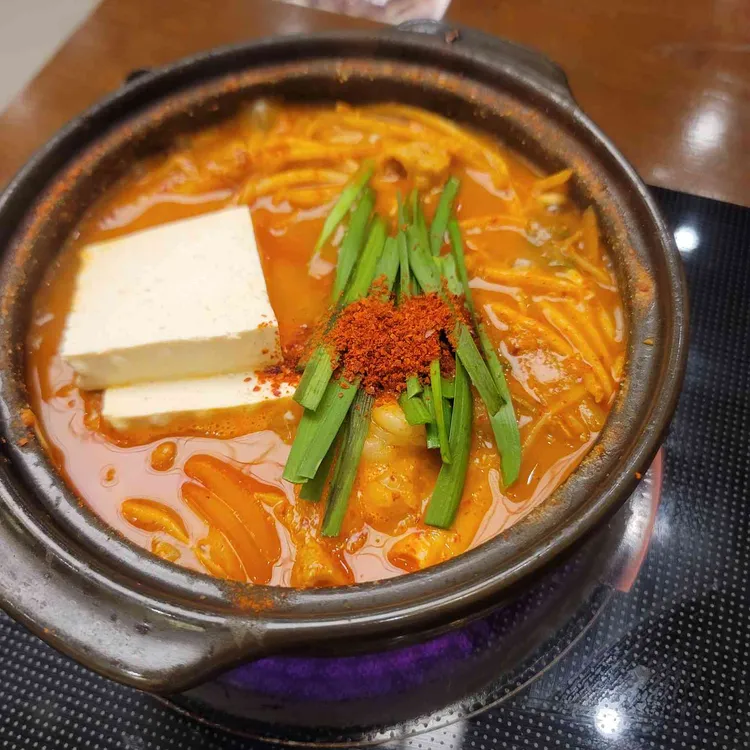 호랑이굴 대표 사진