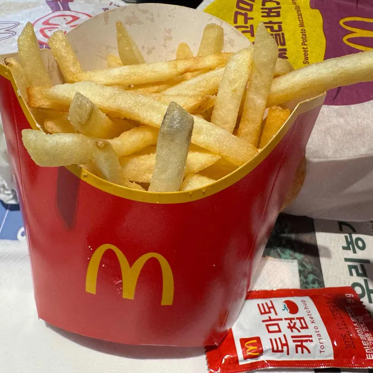 맥도날드 대표 사진