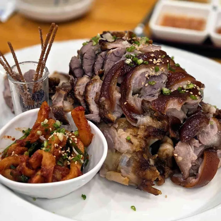 74족발 대표 사진