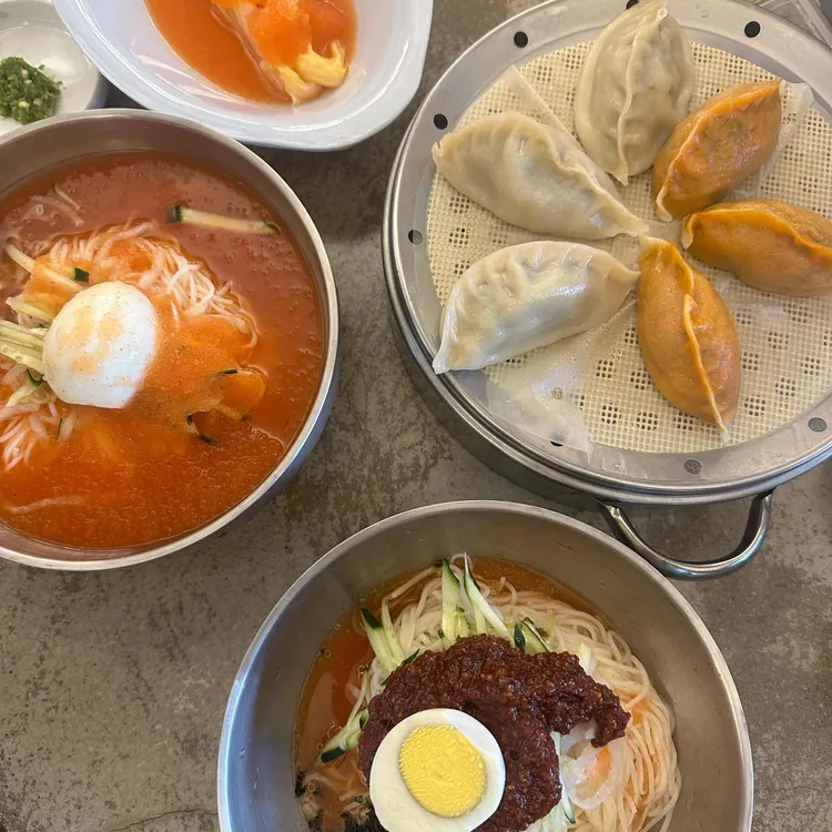 죽여주는동치미국수 사진