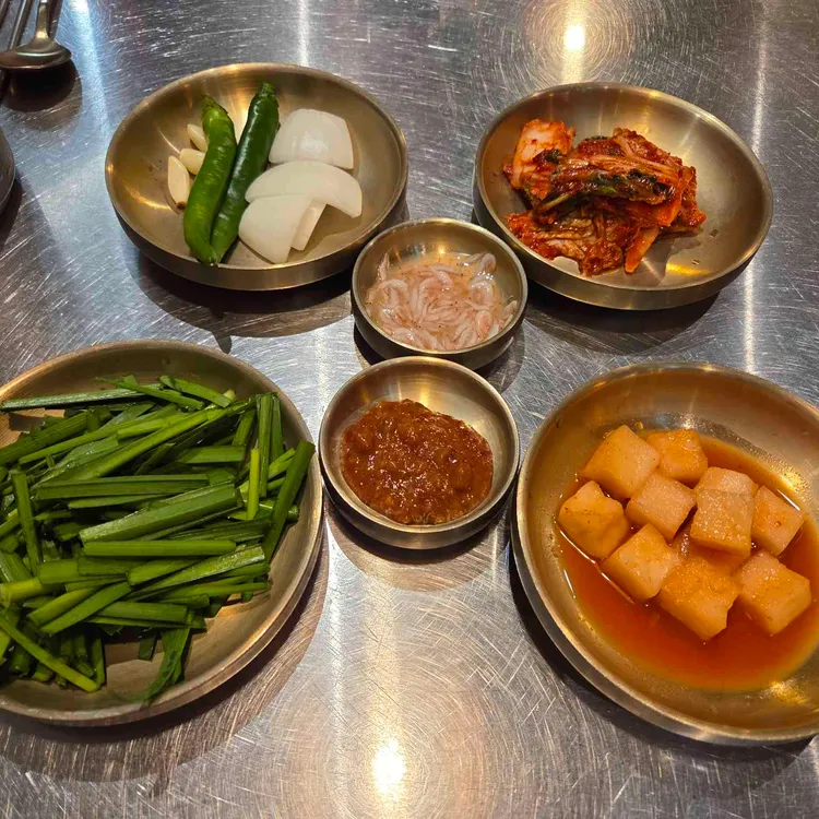 수변최고돼지국밥 롯데백화점 사진 2