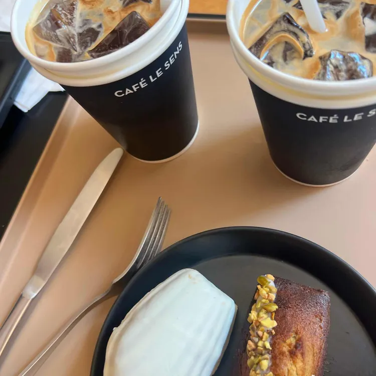 카페 르상스 대표 사진