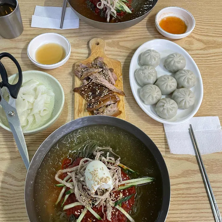 전통쑥밀면 대표 사진